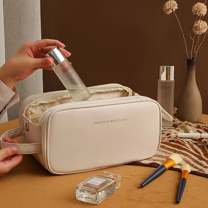 Soft U— Necessaire com Abertura em U
