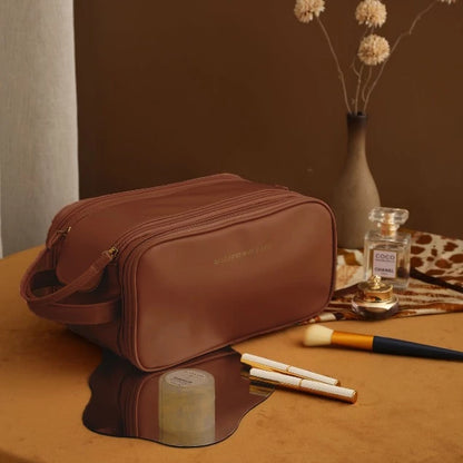 Soft U— Necessaire com Abertura em U